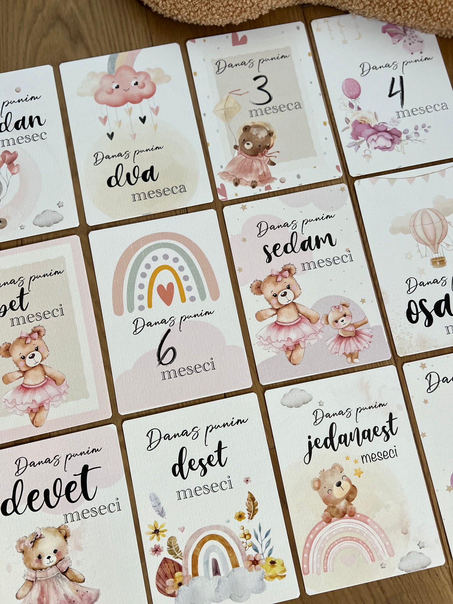 Kartice uspomena za bebe - Milestone cards za prve mesece - devojčica